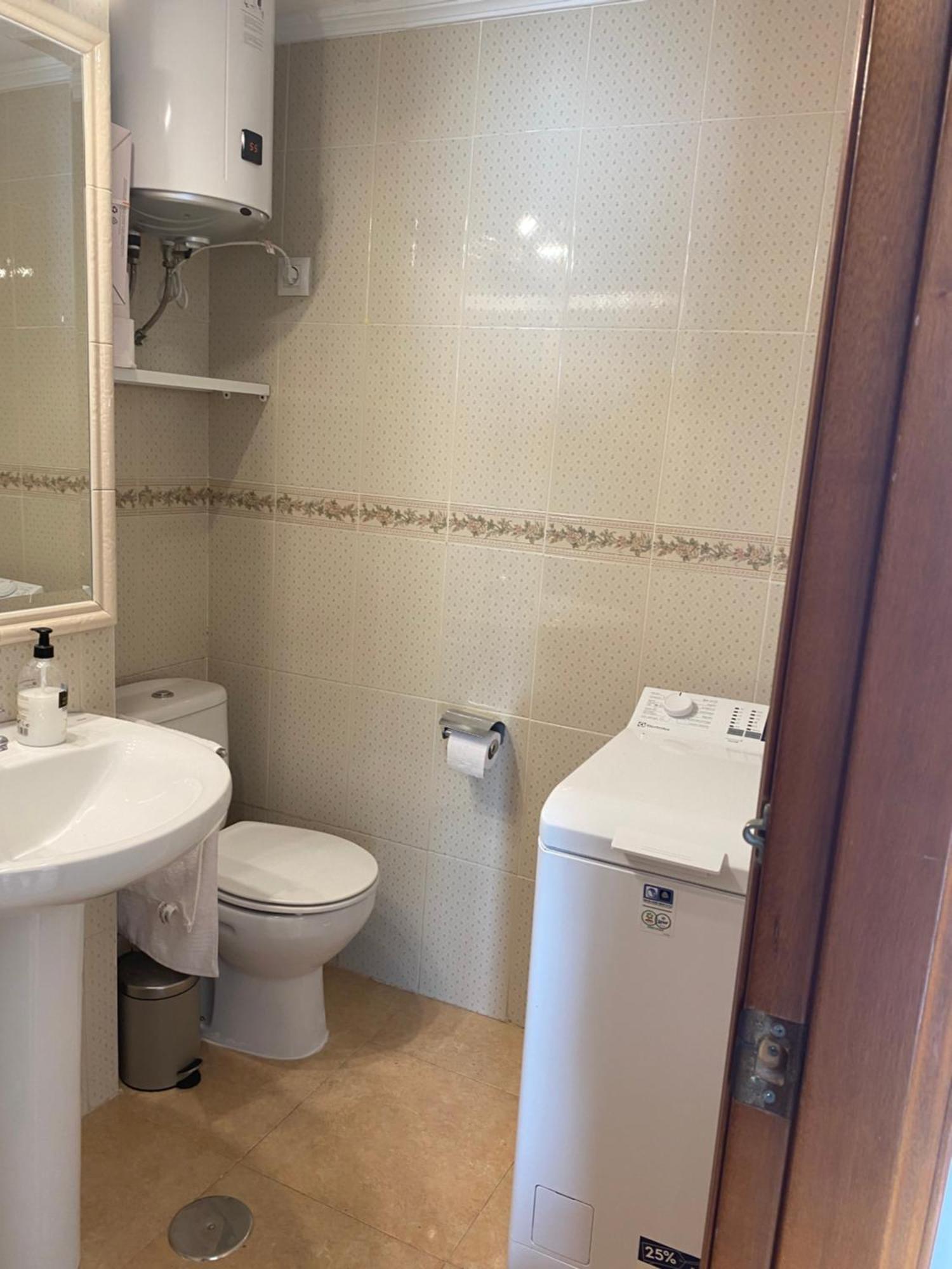 Apartamento Con Terraza Vista Al Mar Malagueta Малага Екстериор снимка